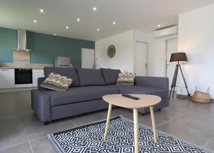 Les Jardins D'oc ٭ ٭ Wifi ٭jardin ٭t3 Neuf Feriehus Revel (Haute-Garonne)